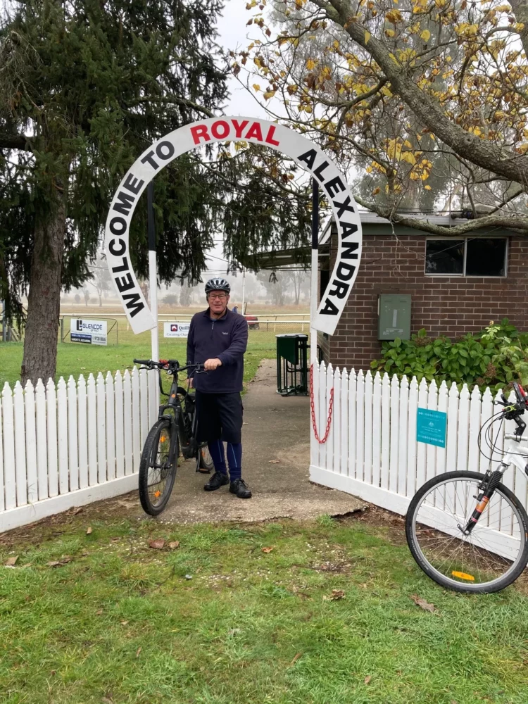 brian-graham-great-vic-IMG_0280 brian graham great vic IMG 0280 e1650504104541